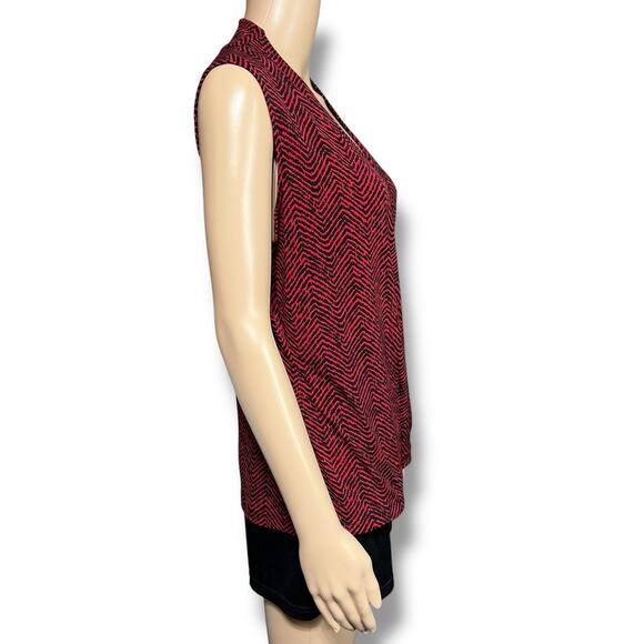 Liz Claiborne Womens Faux Wrap Blouse Shirt Top Chevron Print Red Black Medium - Picture 2 of 8